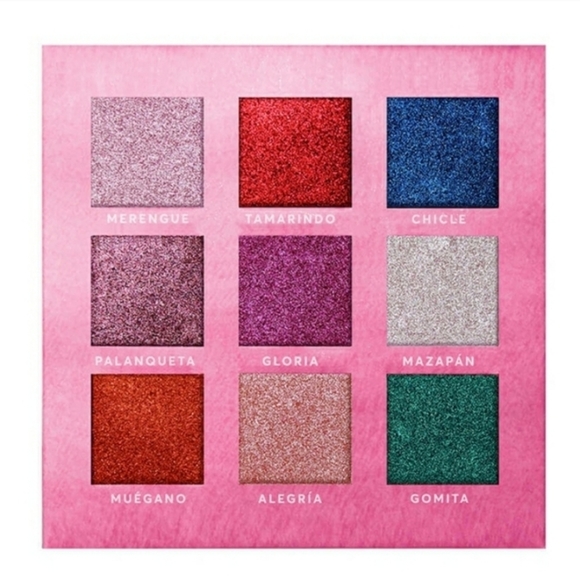 Dulce Amor Eyeshadow Palette - Picture 3 of 5